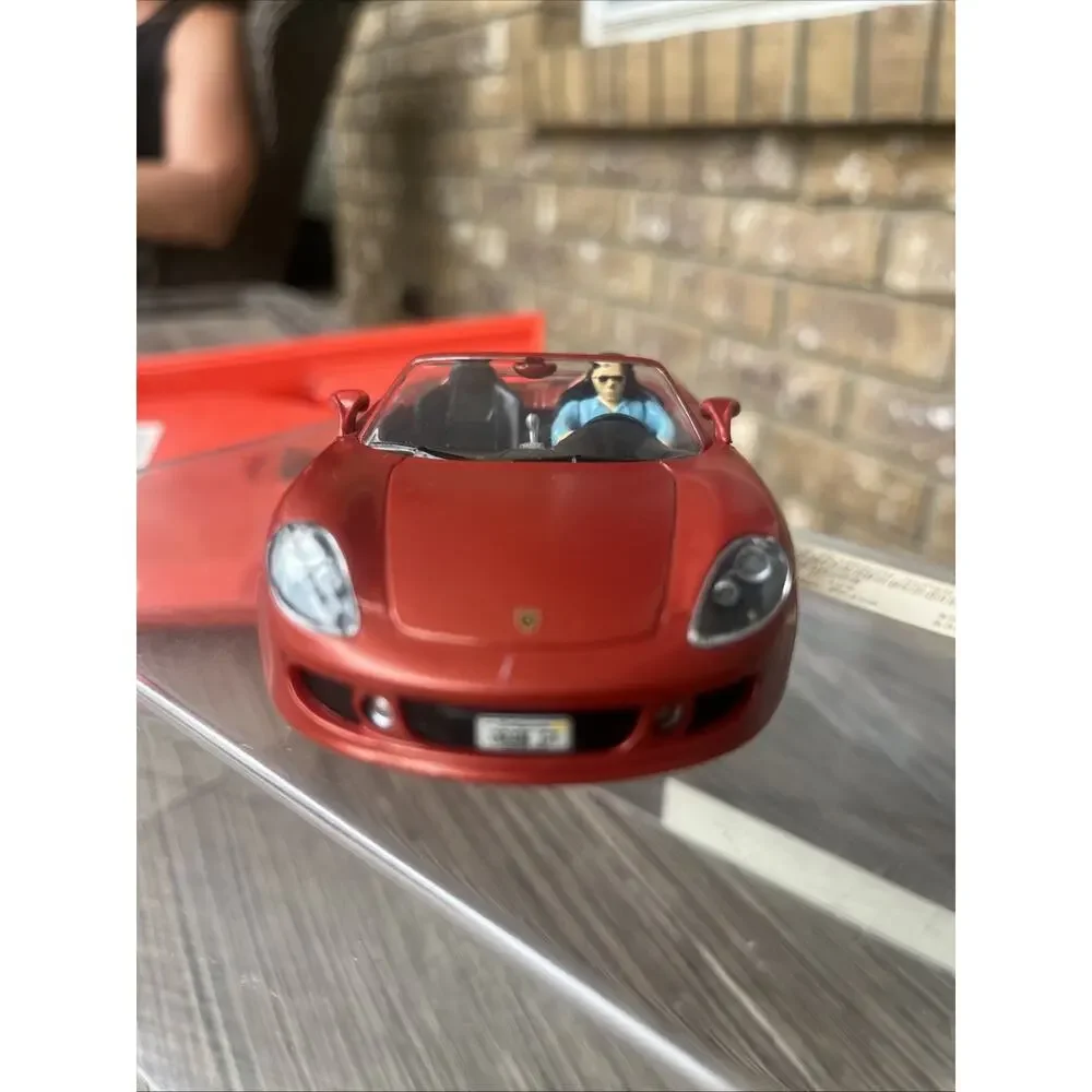 1/32 Slot Car 25451 Carrera Evolution Porsche Carrera GT Red Road Car Racing